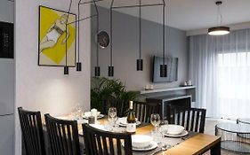 Exclusive Apartment Solna 1